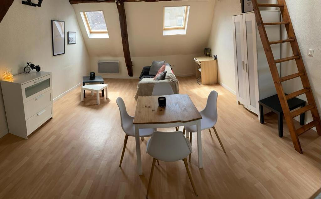 L'Autunette Au Quartier Historique D'Autun Exteriör bild